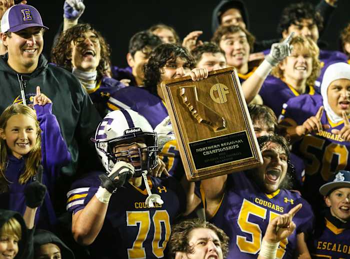 Escalon following it's Northern California D4-AA title win over Pleasant Valley-Chico. Photo: Sam Stringer